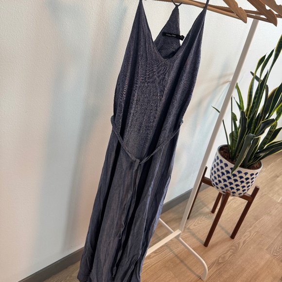Doe & Rae Chambray Maxi Dress - Picture 1 of 4